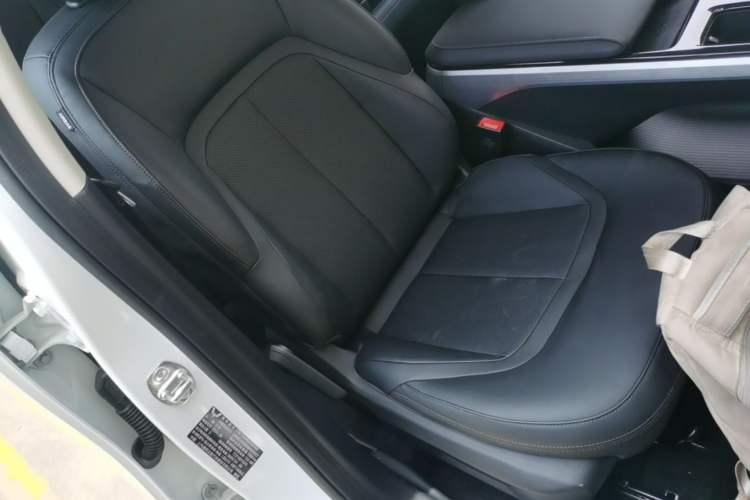 Used Wuling Xingguang 2024 Co-Creation Edition 150 Flagship Model Right Front Seat