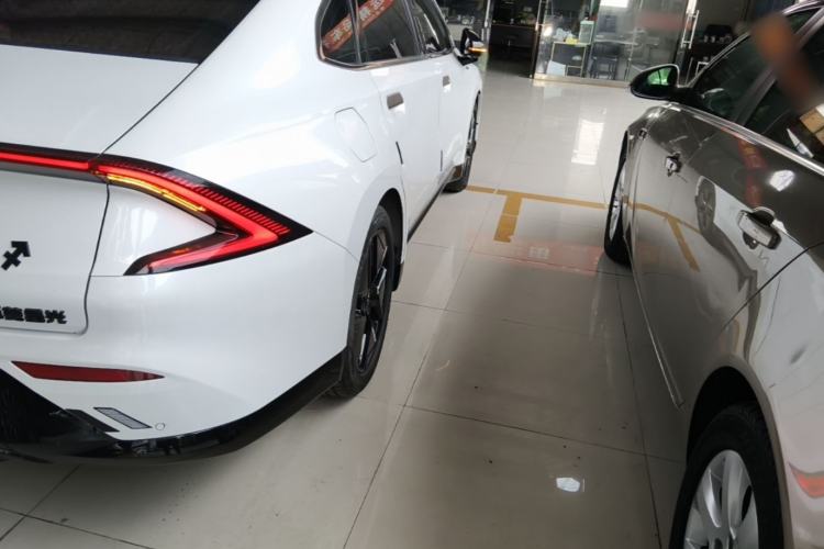 Used Wuling Xingguang 2024 Co-Creation Edition 150 Flagship Model Right Rear Taillight