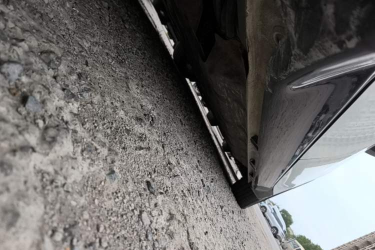 Used Wuling Xingguang 2024 Co-creation Edition 150 Standard Model Right Side Sill