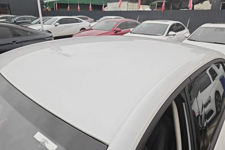 Used Wuling Xingguang 2024 Co-Creation Edition 410 Standard Model Roof