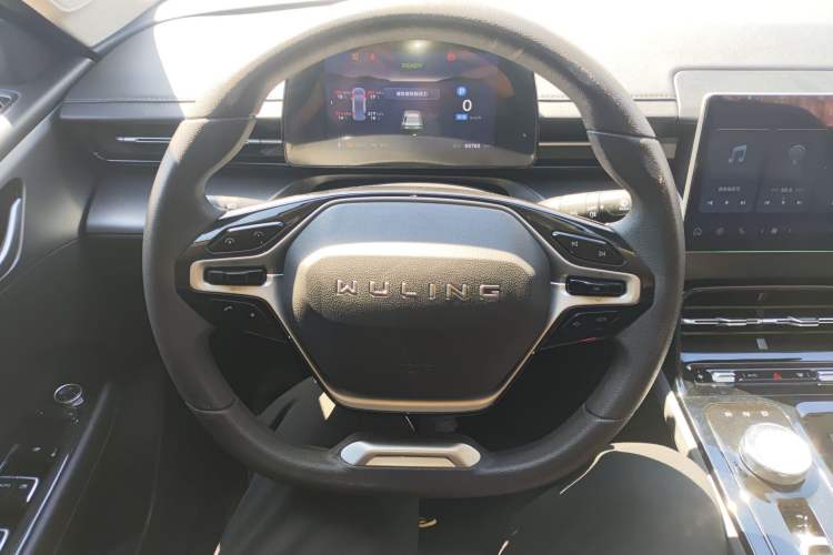 Used Wuling Xingguang 2024 Co-Creation Edition 410 Standard Model Steering Wheel