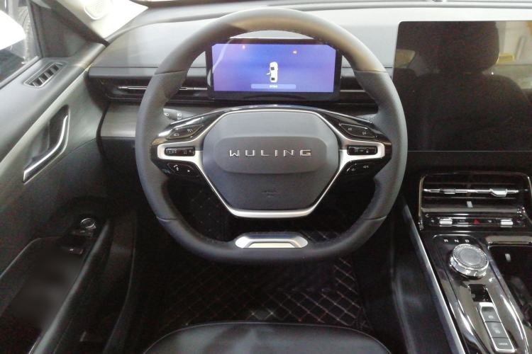 Used Wuling Xingguang 2024 Co-Creation Edition 510 Advanced Model Steering Wheel