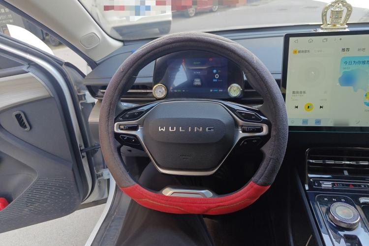 Used Wuling Xingguang 2024 Co-Creation Edition 70 Standard Model Steering Wheel