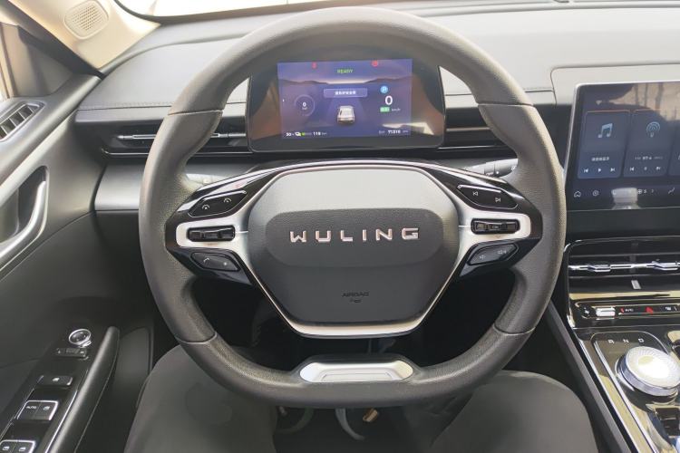 Used Wuling Xingguang 2024 Co-Creation Edition 410 Standard Model Steering Wheel