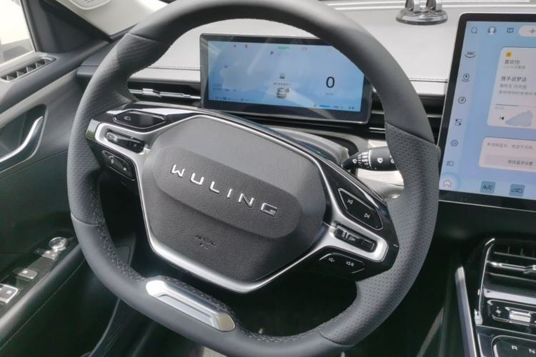 Used Wuling Xingguang 2024 Co-Creation Edition 150 Flagship Model Steering Wheel
