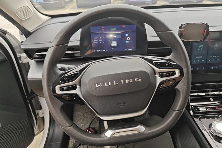 Used Wuling Xingguang 2024 Co-Creation Edition 410 Standard Model Steering Wheel
