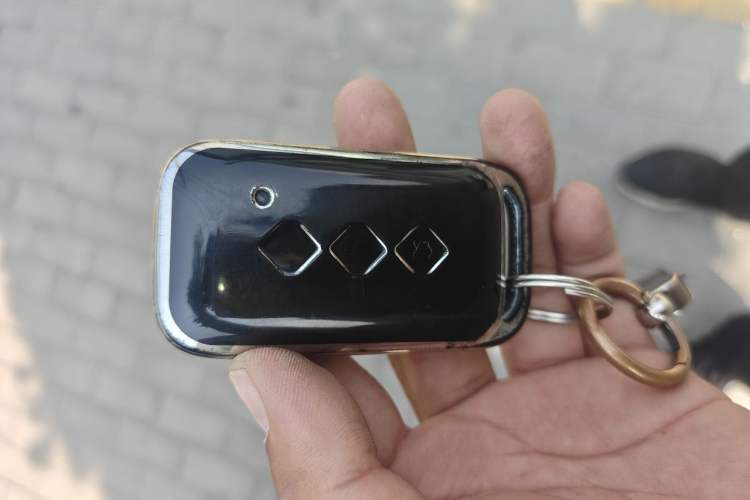 Used Wuling Xingguang 2024 Co-Creation Edition 150 Flagship Model Vehicle Key