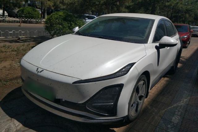 Used Wuling Xingguang 2024 Co-Creation Edition 510 Advanced Model