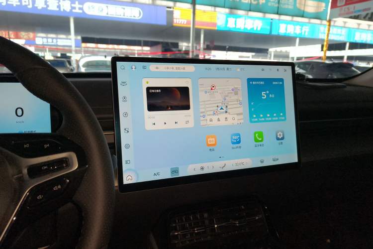 Used Wuling Xingguang 2024 Co-Creation Edition 510 Advanced Model Audio And AC Panel