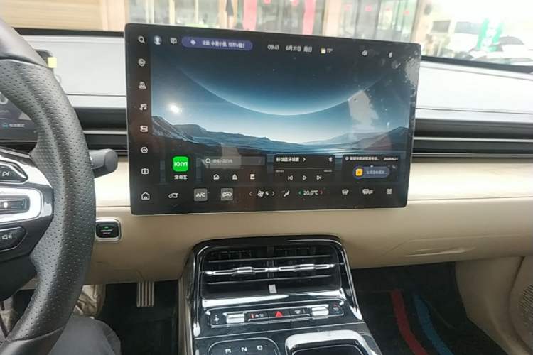 Used Wuling Xingguang 2024 Co-Creation Edition 510 Advanced Model Audio And AC Panel
