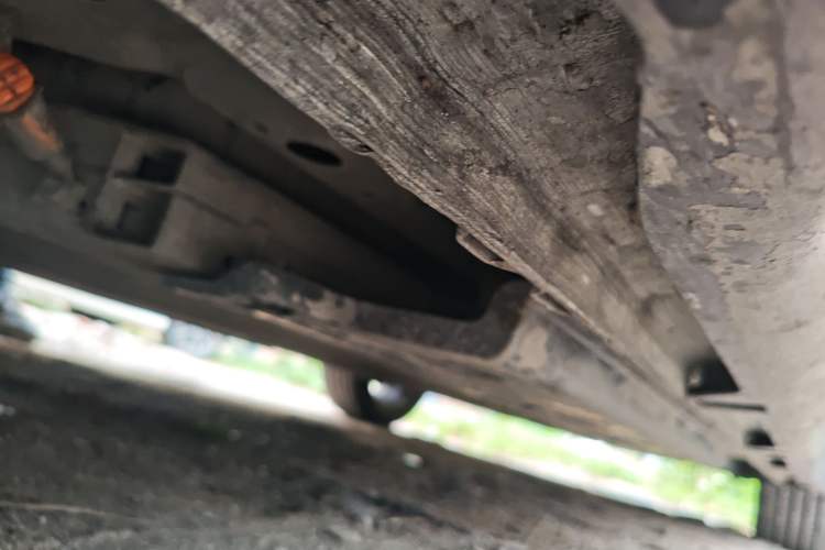 Used Wuling Xingguang 2024 Co-Creation Edition 510 Advanced Model Chassis Front Left