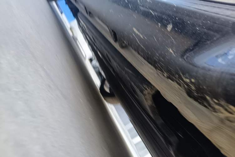 Used Wuling Xingguang 2024 Co-Creation Edition 510 Advanced Model Chassis Front Right