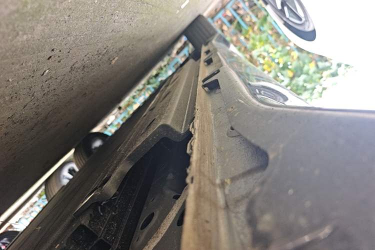 Used Wuling Xingguang 2024 Co-Creation Edition 510 Advanced Model Chassis Front Right