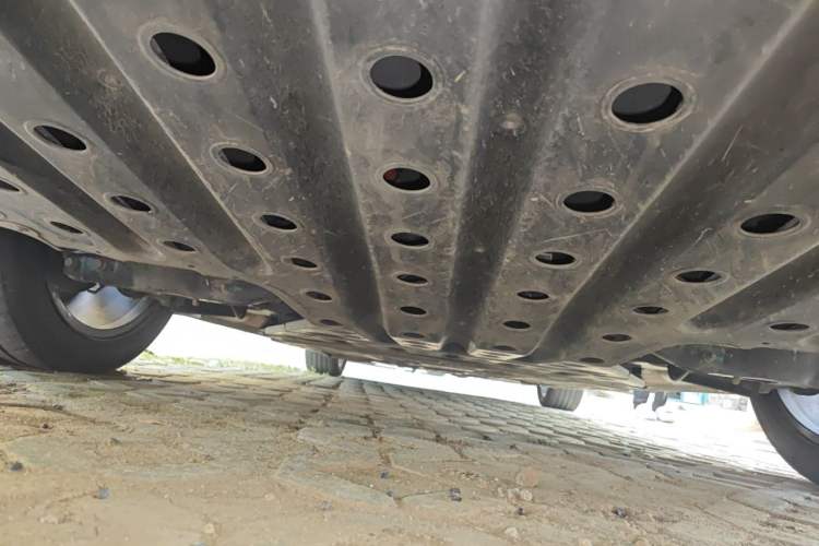 Used Wuling Xingguang 2024 Co-Creation Edition 510 Advanced Model Chassis Rear