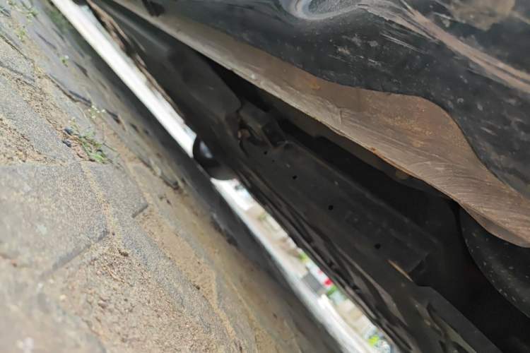 Used Wuling Xingguang 2024 Co-Creation Edition 510 Advanced Model Chassis Rear Left