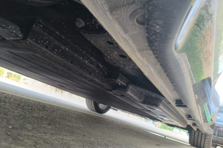 Used Wuling Xingguang 2024 Co-Creation Edition 510 Advanced Model Chassis Rear Right