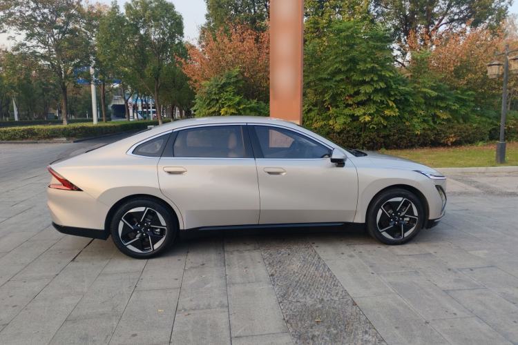 Used Wuling Xingguang 2024 Co-Creation Edition 510 Advanced Model Exterior 7