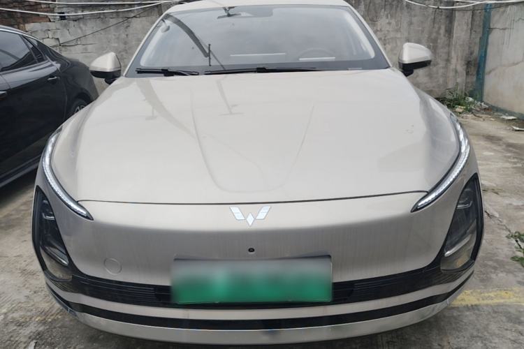 Used Wuling Xingguang 2024 Co-Creation Edition 510 Advanced Model Front