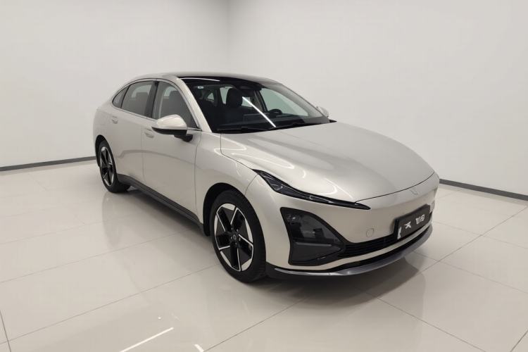 Used Wuling Xingguang 2024 Co-Creation Edition 510 Advanced Model Front Right 45 Deg