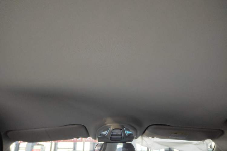 Used Wuling Xingguang 2024 Co-Creation Edition 510 Advanced Model Headliner