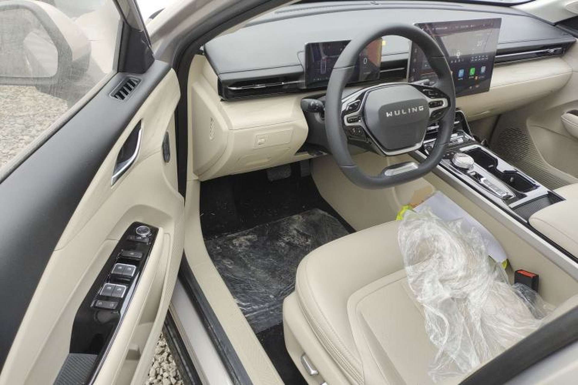 Used Wuling Xingguang 2024 Co-Creation Edition 510 Advanced Model Interior 3