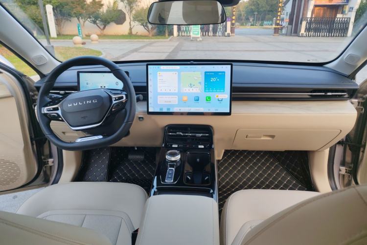 Used Wuling Xingguang 2024 Co-Creation Edition 510 Advanced Model Interior 4