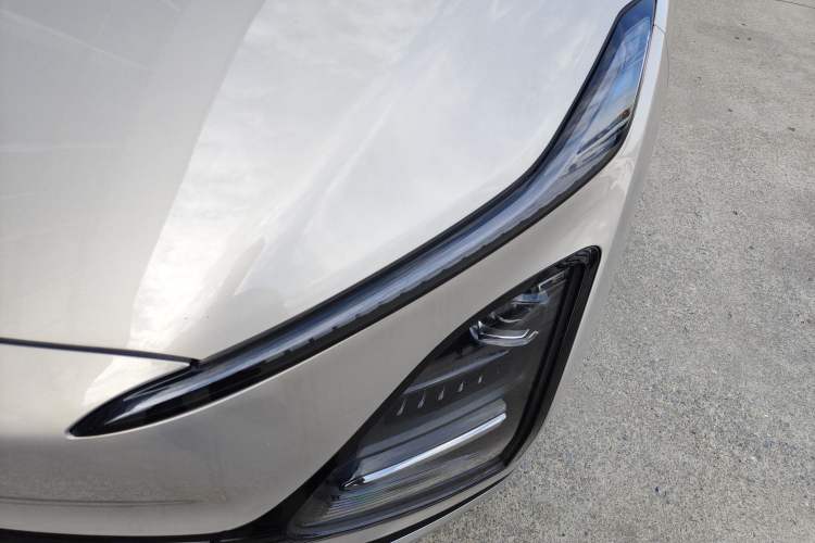 Used Wuling Xingguang 2024 Co-Creation Edition 510 Advanced Model Left Front Headlight