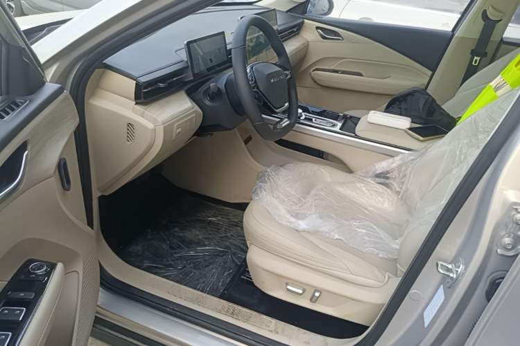 Used Wuling Xingguang 2024 Co-Creation Edition 510 Advanced Model Left Front Seat