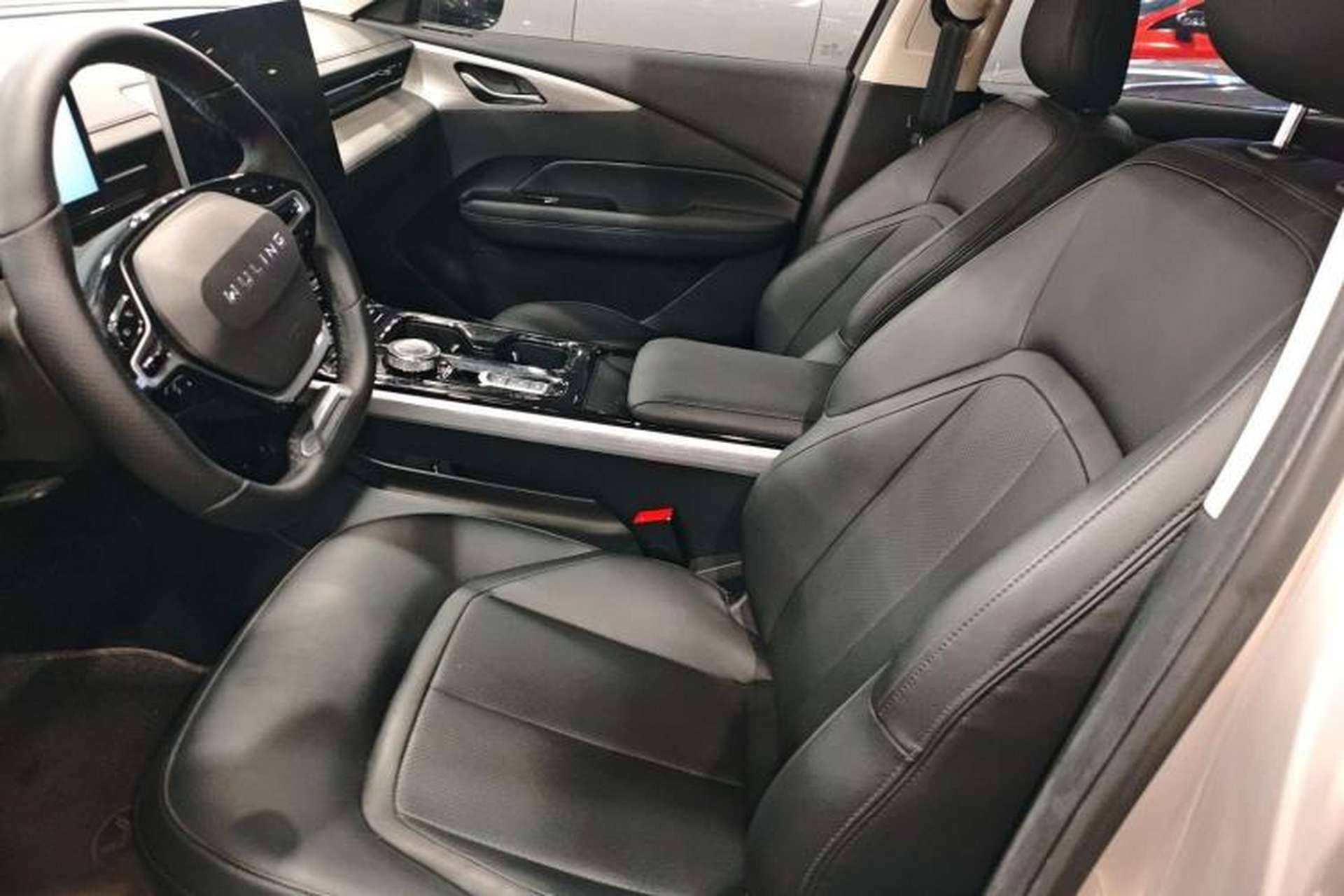 Used Wuling Xingguang 2024 Co-Creation Edition 510 Advanced Model Left Front Seat