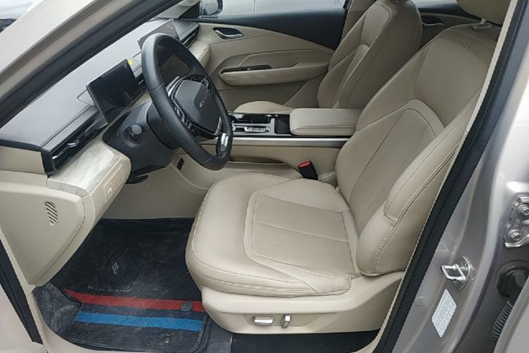 Used Wuling Xingguang 2024 Co-Creation Edition 510 Advanced Model Left Front Seat