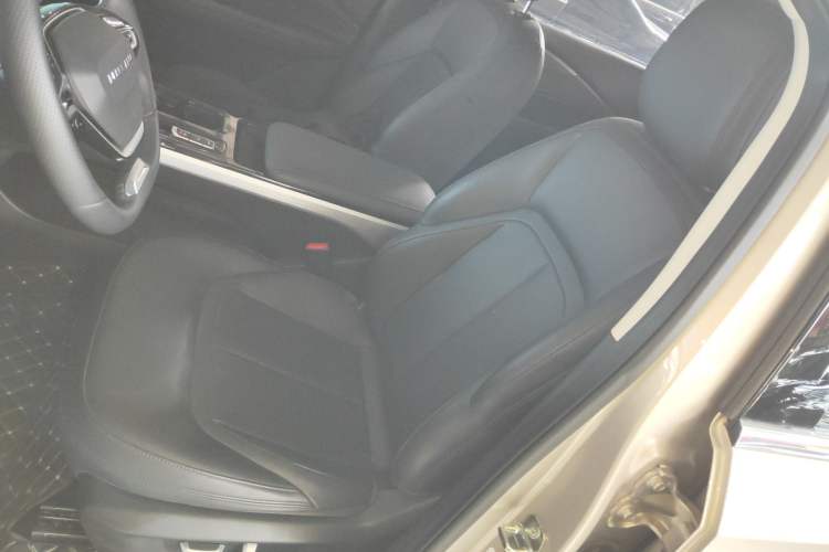 Used Wuling Xingguang 2024 Co-Creation Edition 510 Advanced Model Left Front Seat