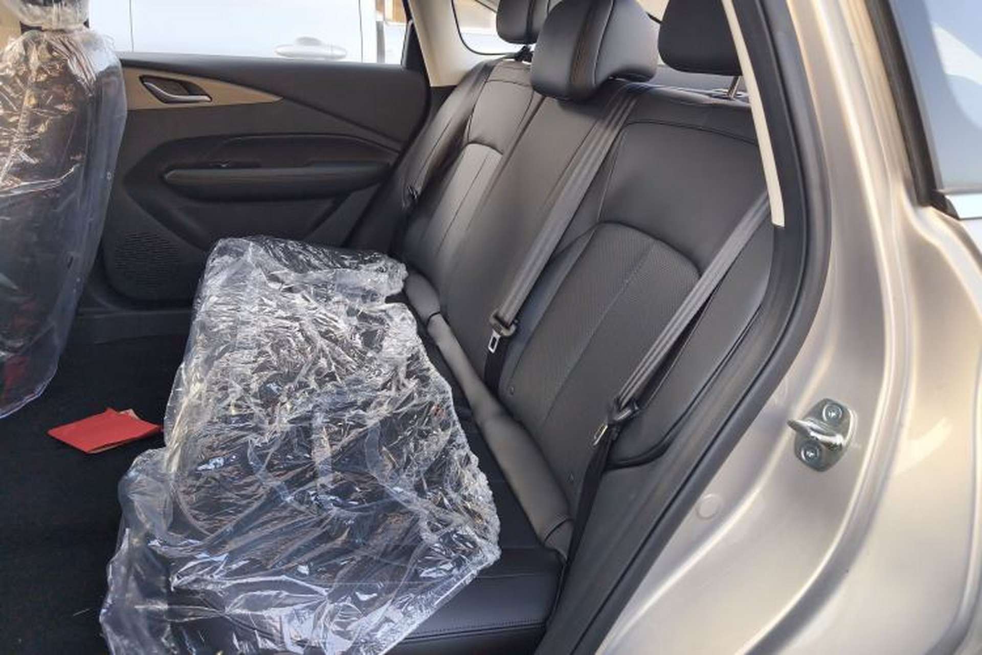 Used Wuling Xingguang 2024 Co-Creation Edition 510 Advanced Model Left Rear Seat