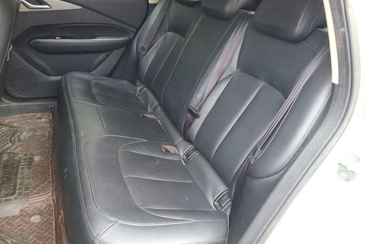 Used Wuling Xingguang 2024 Co-Creation Edition 510 Advanced Model Left Rear Seat