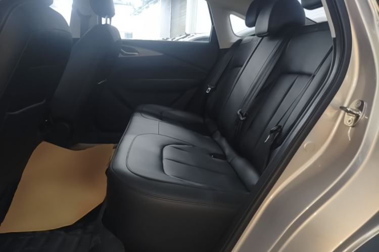 Used Wuling Xingguang 2024 Co-Creation Edition 510 Advanced Model Left Rear Seat