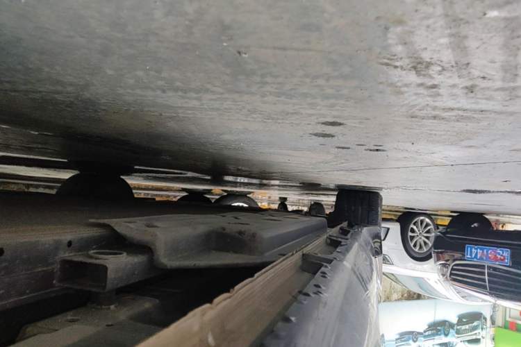 Used Wuling Xingguang 2024 Co-Creation Edition 510 Advanced Model Left Side Sill