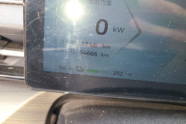 Used Wuling Xingguang 2024 Co-Creation Edition 510 Advanced Model Odometer Close Up