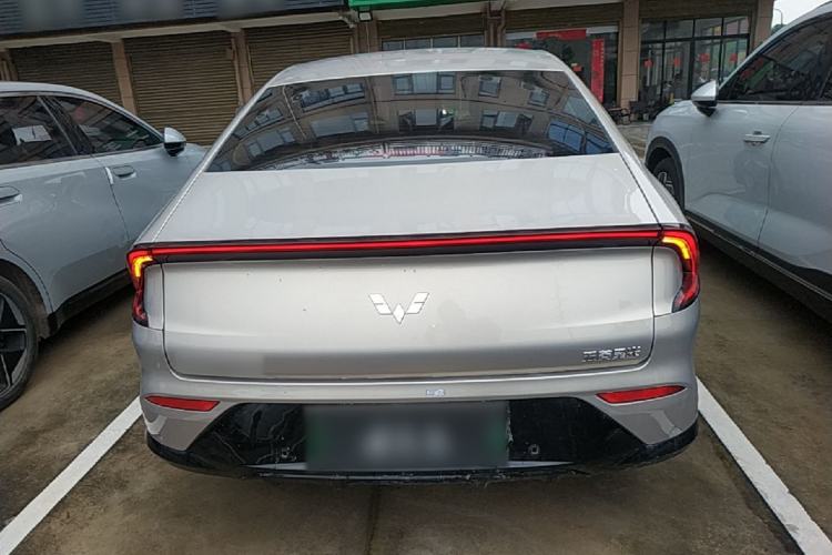 Used Wuling Xingguang 2024 Co-Creation Edition 510 Advanced Model Rear