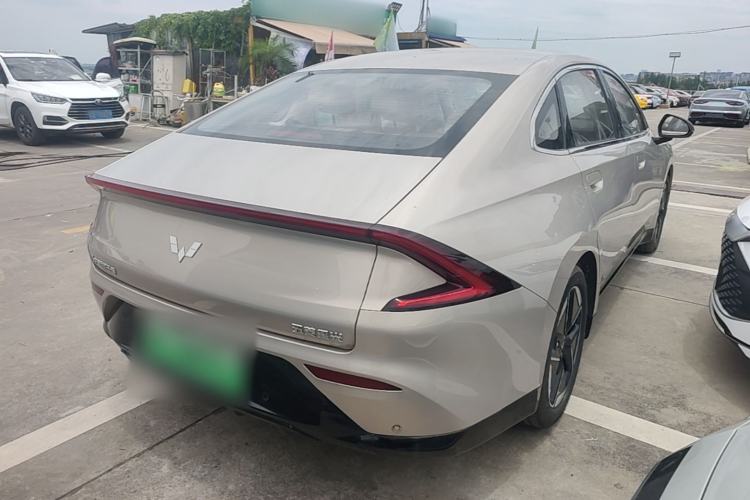 Used Wuling Xingguang 2024 Co-Creation Edition 510 Advanced Model Rear Right 45 Deg