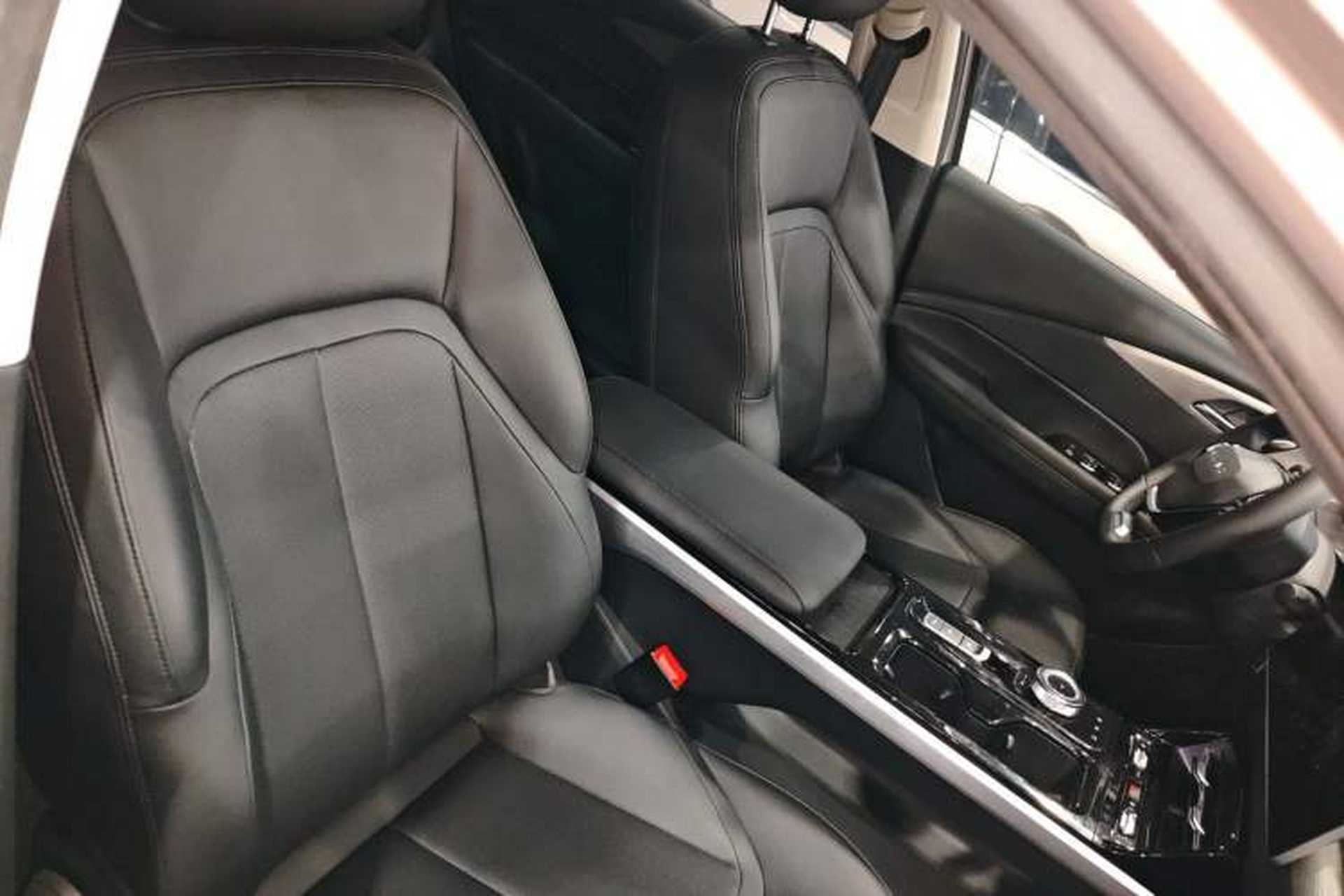 Used Wuling Xingguang 2024 Co-Creation Edition 510 Advanced Model Right Front Seat