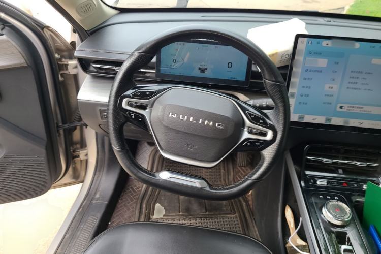 Used Wuling Xingguang 2024 Co-Creation Edition 510 Advanced Model Steering Wheel