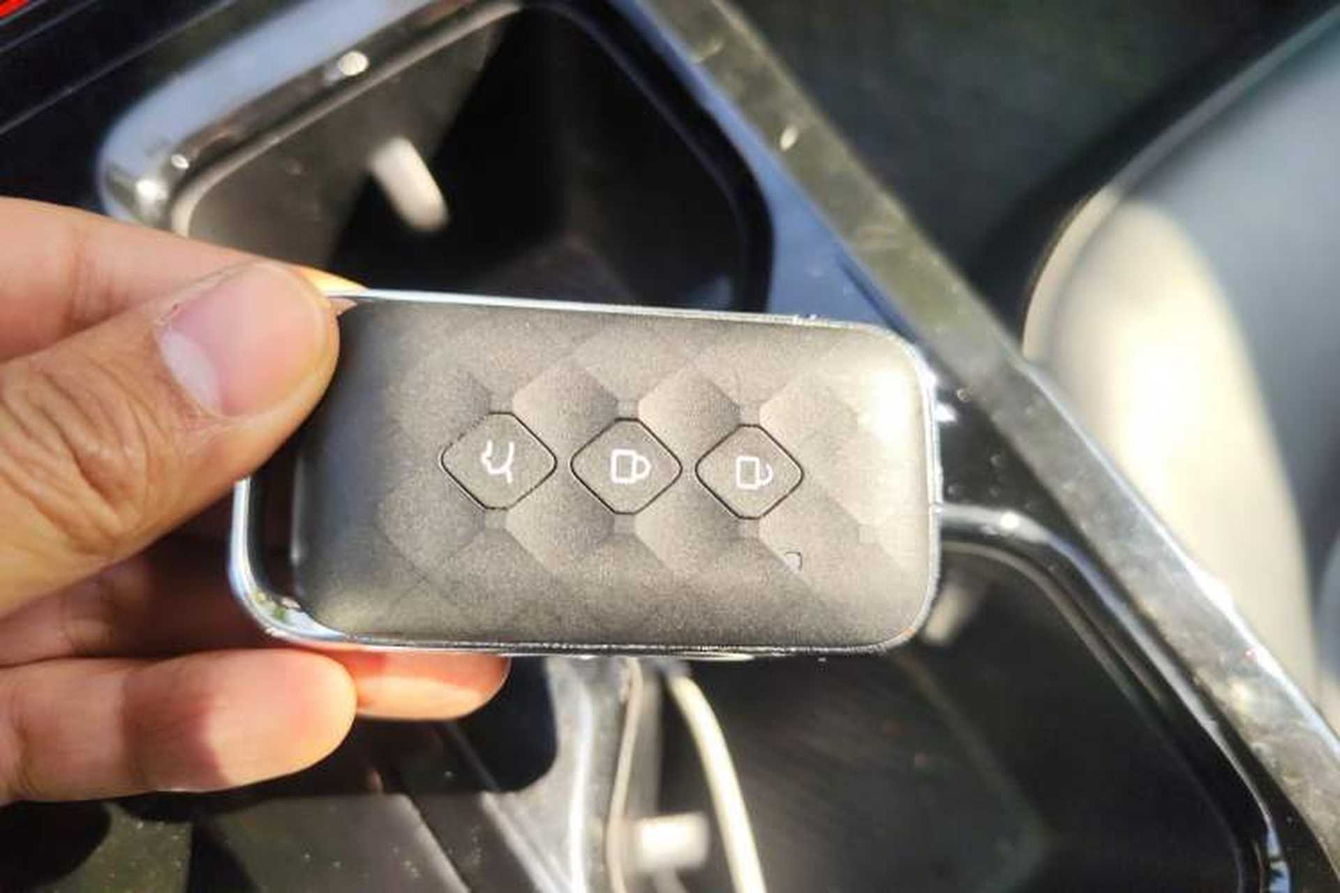 Used Wuling Xingguang 2024 Co-Creation Edition 510 Advanced Model Vehicle Key