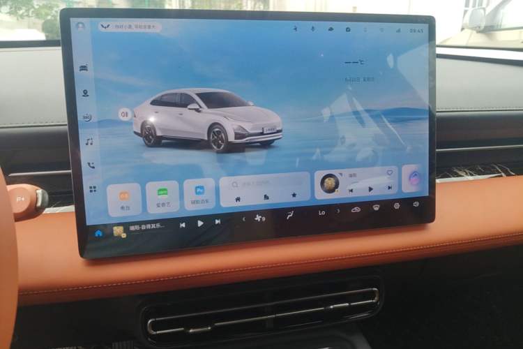 Used Wuling Xingguang 2025 610 km Smart Flagship Version Audio And AC Panel
