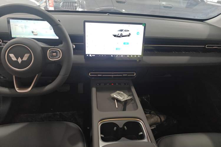 Used Wuling Xingguang 2025 70km Smart Standard Version Audio And AC Panel