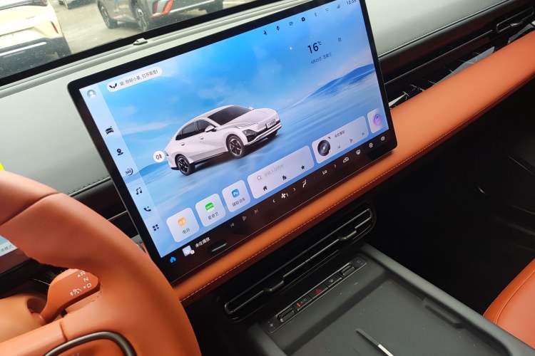 Used Wuling Xingguang 2025 610 km Smart Flagship Version Audio And AC Panel