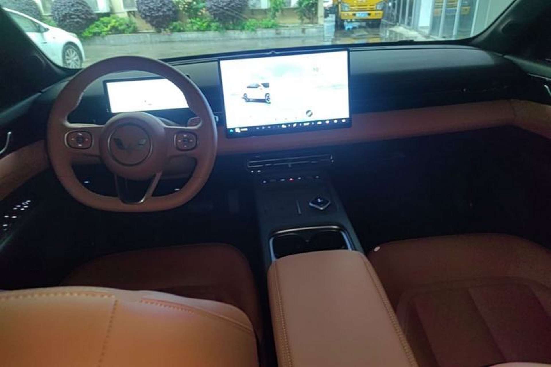 Used Wuling Xingguang 2025 610 km Smart Flagship Version Center Console