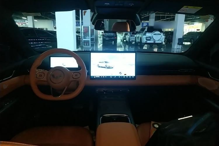 Used Wuling Xingguang 2025 610 km Smart Flagship Version Center Console