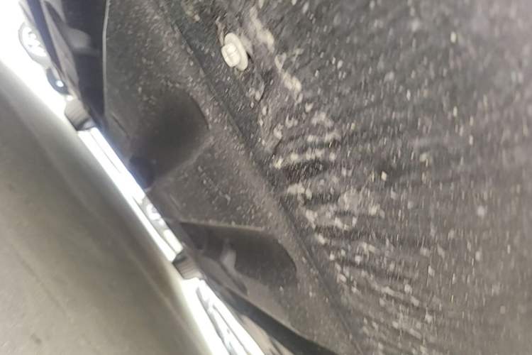 Used Wuling Xingguang 2025 610 km Smart Flagship Version Chassis Front