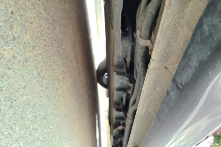 Used Wuling Xingguang 2025 70km Smart Standard Version Chassis Rear Right