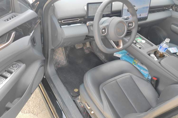 Used Wuling Xingguang 2025 150 km Smart Advanced Version Driver Seat