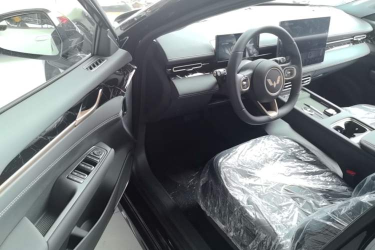Used Wuling Xingguang 2025 510 km Advanced Smart Version Driver Seat
